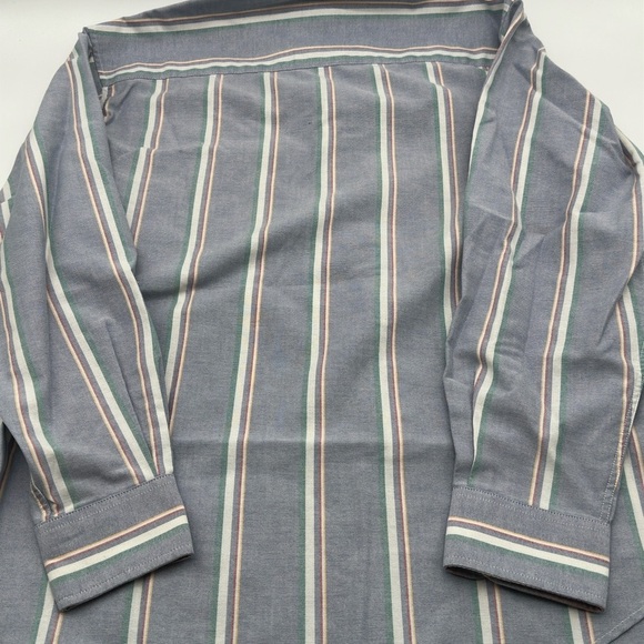 Manhattan 1857 button up shirt Men’s Large wrinkle free - Picture 8 of 10